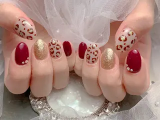 ネイル マジックミラー所属・マジック ミラーのネイルデザイン