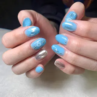 ネイル atelier　FIORITURA所属・FIORITURA aiのネイルデザイン