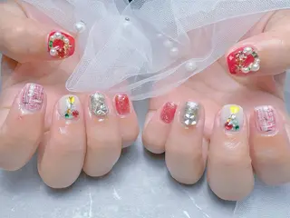 ネイル マジックミラー所属・マジック ミラーのネイルデザイン