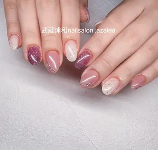 ネイル R inのネイルデザイン