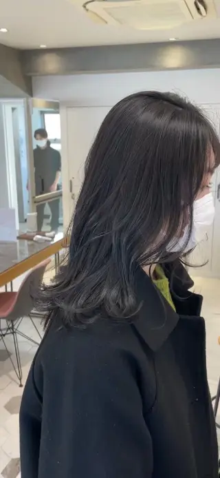 カラー 高久 優亜のヘアスタイル