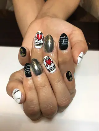 ネイル Li'leaNail AINAのネイルデザイン