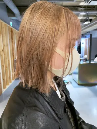 ショート カラー よしだ とおいのヘアスタイル