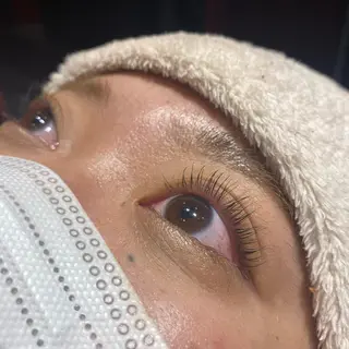 マツエク・マツパ メンズパーマ眉毛 特化アユム🔥のヘアスタイル