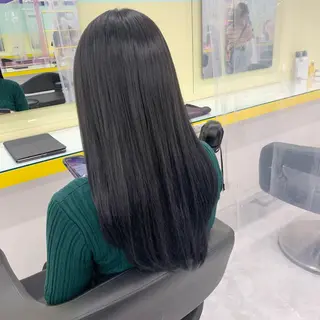 ミディアム 艶カラー の達人のヘアスタイル