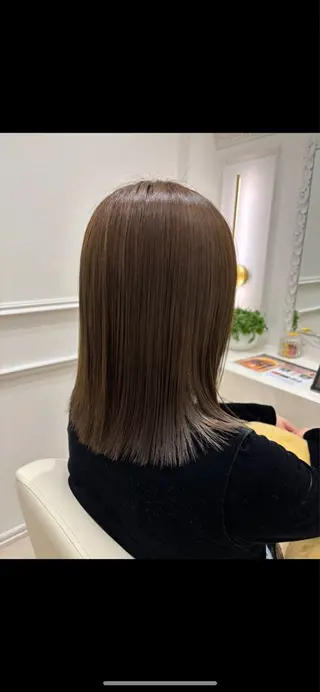 カラー FEERIE 晴海店 荒木優菜のヘアスタイル