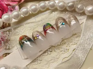 ネイル 芦辺 香奈のネイルデザイン