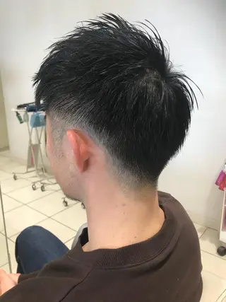 ショート カラー パーマ ヘアアレンジ メンズ キッズ ネイル マツエク・マツパ MODEK's西宮店 マネージャー神道有基のヘアスタイル