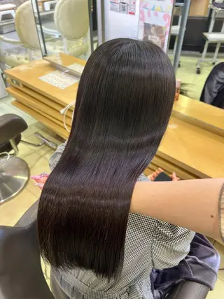 セミロング 暖色ｶﾗｰ/ﾚｲﾔｰ ｶｯﾄ/Yunaのヘアスタイル