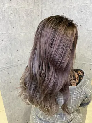 ロング 🍀透明感抜群🍀/ ハイトーンカラーのヘアスタイル