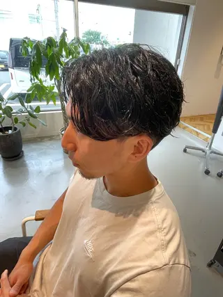 ミディアム パーマ 樋口 令惟のヘアスタイル