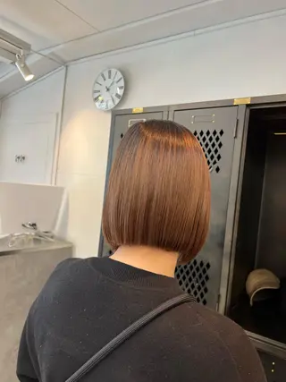 ミディアム INORI /フェイスレイヤーのヘアスタイル