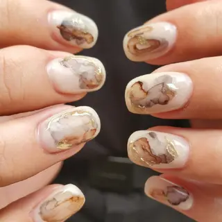 ネイル MOM 原宿店所属・MoM マムネイル原宿のネイルデザイン