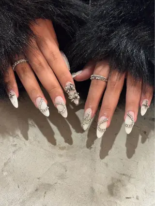 ネイル Vistar nail所属・黒崎店 MOMOKAのネイルデザイン