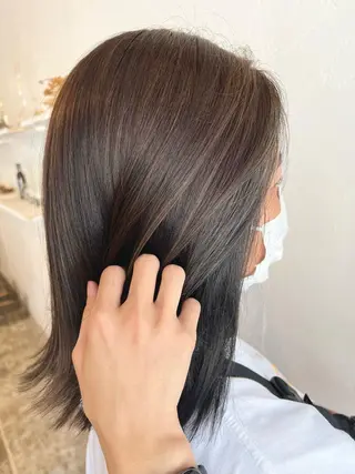 ミディアム カラー カラースペシャリスト しょう🧑🏼‍🎨のヘアスタイル