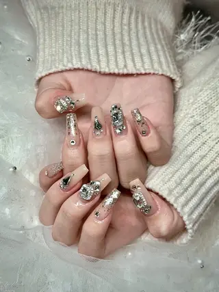 ネイル U1salon所属・佐藤 希子のネイルデザイン