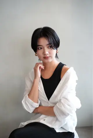 ショート カラー 加賀 千聖 /soigneのヘアスタイル