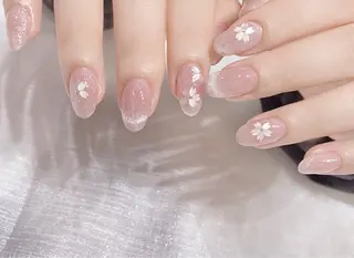 ネイル U.MI Nail Salonのネイルデザイン