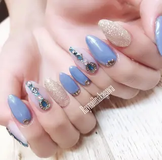 ネイル nailstudio ′ecole所属・nailstudio ′ecoleのネイルデザイン