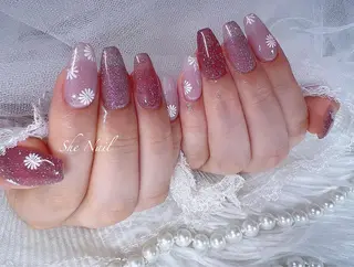 ネイル She   Nail所属・ISA_ BELLAのネイルデザイン