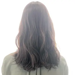 ミディアム カラー アンドウ ユウ/ レイヤーカット/韓国のヘアスタイル