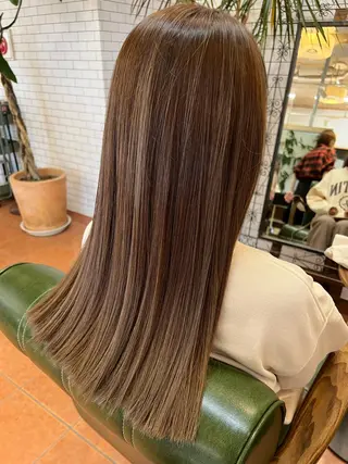 セミロング カラー 石井 佑樹のヘアスタイル