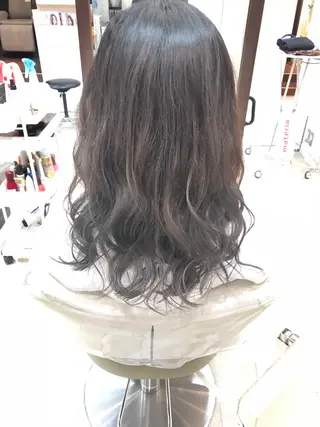 カラー 島袋 ナオユキのヘアスタイル