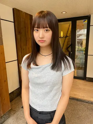 ロング カラー 渋谷 留菜のヘアスタイル