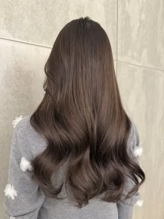 ロング カラー 大阪カラーモデル にしかわ もえのヘアスタイル