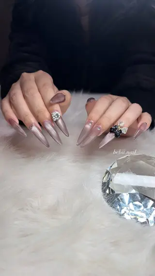 ネイル bebii nail /ﾜﾝﾎﾝ/ｷﾞｬﾙのネイルデザイン