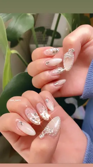 ネイル JINI NAIL所属・ジニ ネイルのネイルデザイン