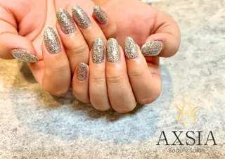 ミディアム AXSIA Beautyのネイルデザイン