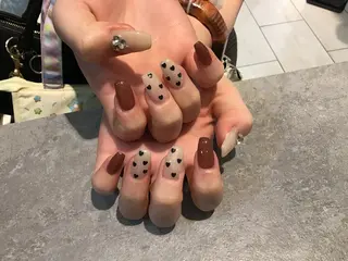 ネイル Nest 蜂谷のネイルデザイン