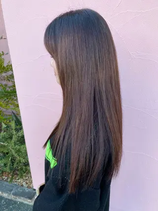 ロング あいさ🤍ムラ無しカ ラー🤍のヘアスタイル