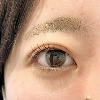 マツエク・マツパ miel大宮店所属・矢部 奈々の眉毛・アイブロウイメージ