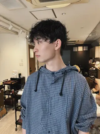 パーマ メンズ 杉山 拓未のヘアスタイル