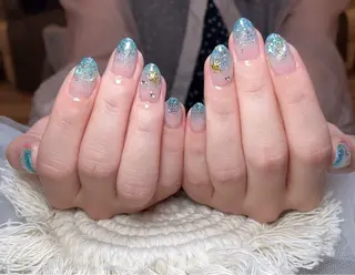 ネイル Fairyフェアリーネイルサロン所属・Nail Hibi サロンのネイルデザイン