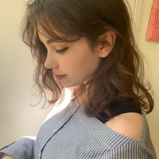 ミディアム Lond fleur 大宮  ロンドフルール所属・石畑結華 Lond店長のヘアスタイル