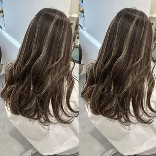 ロング 山本 茉希のヘアスタイル