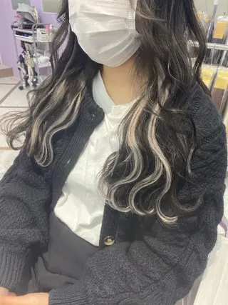 セミロング Cielro【 シェイロ 】所属・Cielro/ダブル カラー/西田咲希のヘアスタイル