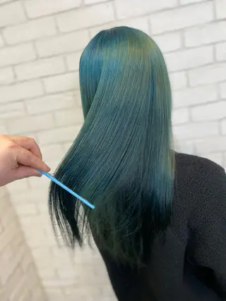 ロング カラー ヨシダ フミノリのヘアスタイル