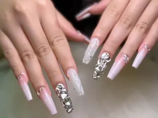 ネイル lucky nail 歌舞伎町のネイルデザイン