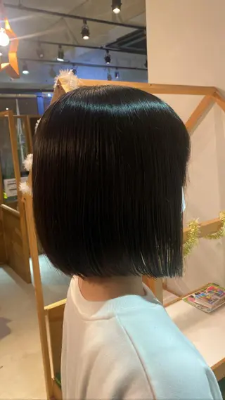 ミディアム FERIA池田 石田較貴のヘアスタイル