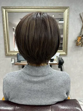 ショート カラー Lien 深井店のヘアスタイル