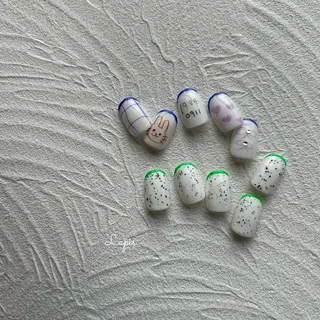 ネイル Lapis *のネイルデザイン