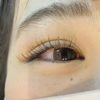 マツエク・マツパ ヤマダ サクラのヘアスタイル