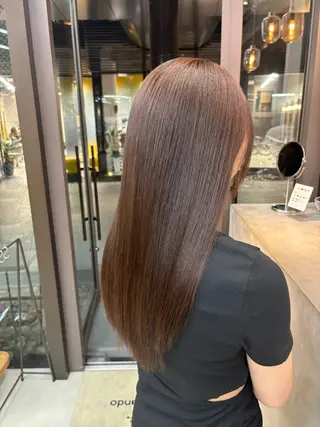 ロング 艶髪ストレート/ 理美容師/ショウキのヘアスタイル