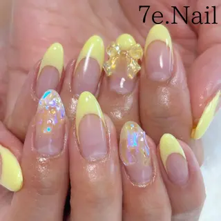 ネイル 7e. Nailのネイルデザイン