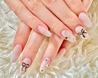 ネイル hohomi .のネイルデザイン