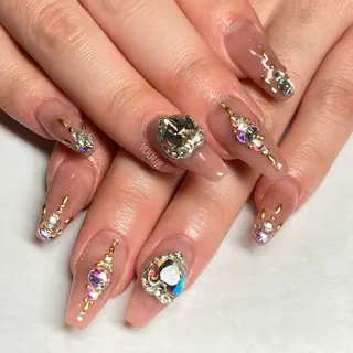 ネイル VOGUE ×SWANのネイルデザイン